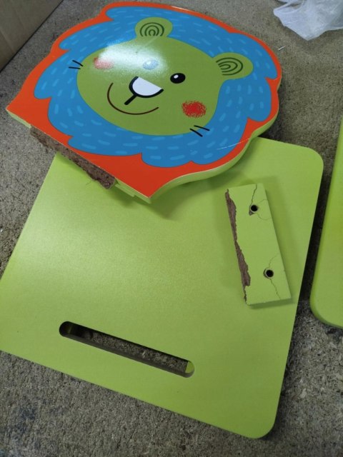 ZESTAW DLA DZIECI stolik z krzesłami zwierzęta woltu OUTLET