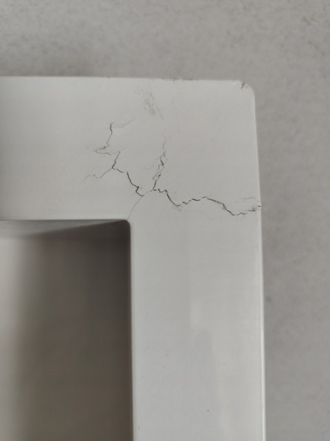 WNĘKA PRYSZNICOWA z 3 półkami biała połysk VidaXL 41x99x9 cm OUTLET